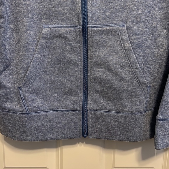 NEW W/O tags Women's Size Small blue hooded zip up sweatshirt. - Picture 3 of 7